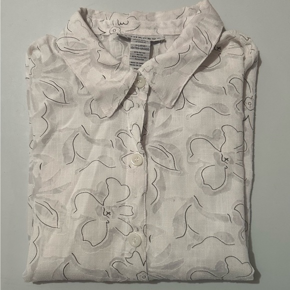 Sag Harbor Women’s Button Up, XL - Picture 2 of 6